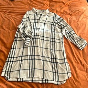 *Worn once* Old Navy plaid shirt dress - size xxl